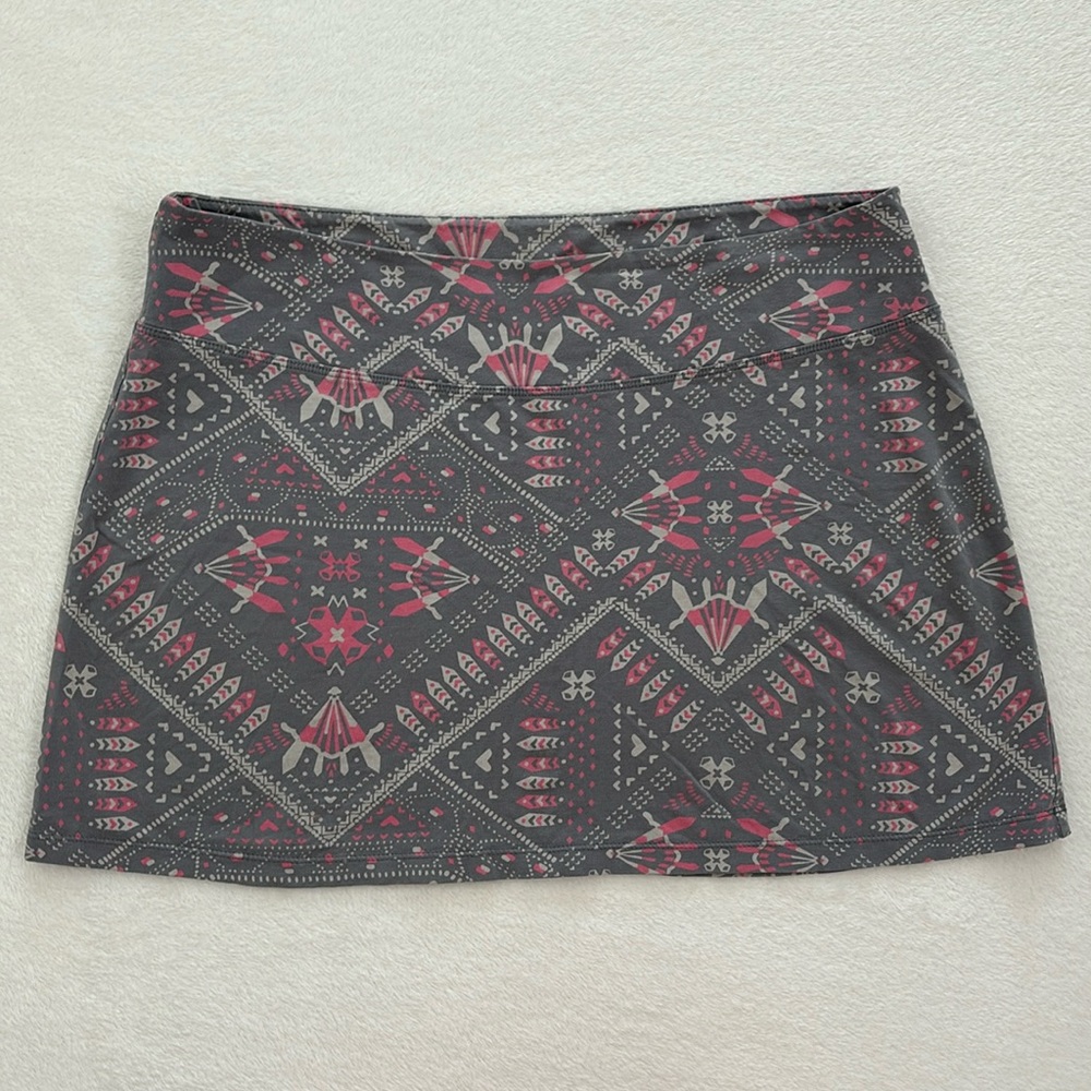 Patagonia Gray and Pink Mini Skirt